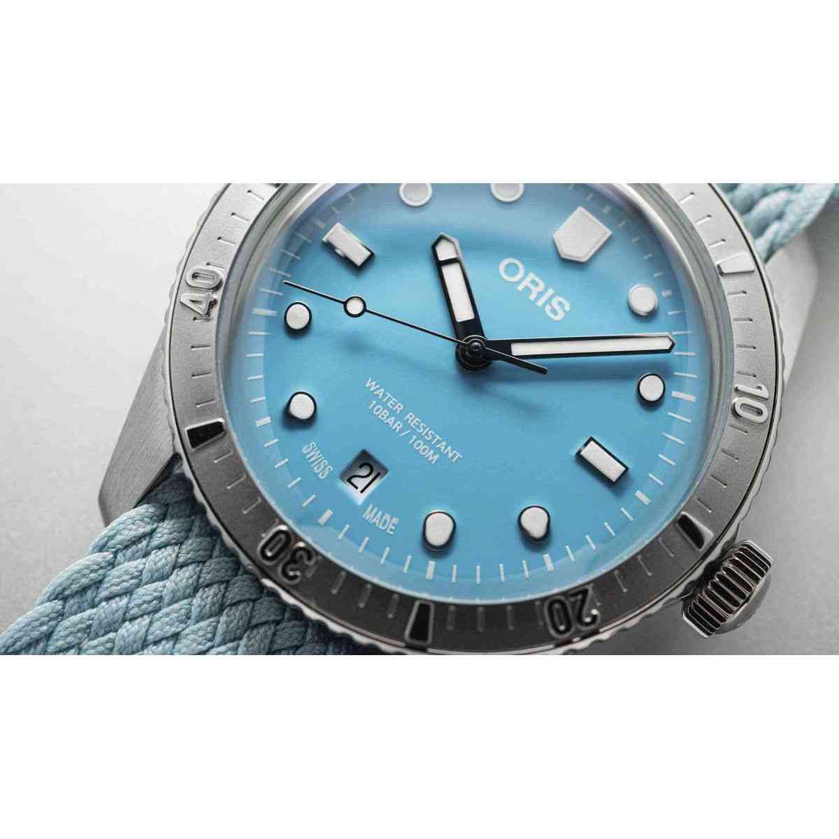 Oris Divers Sixty-Five Cotton Candy